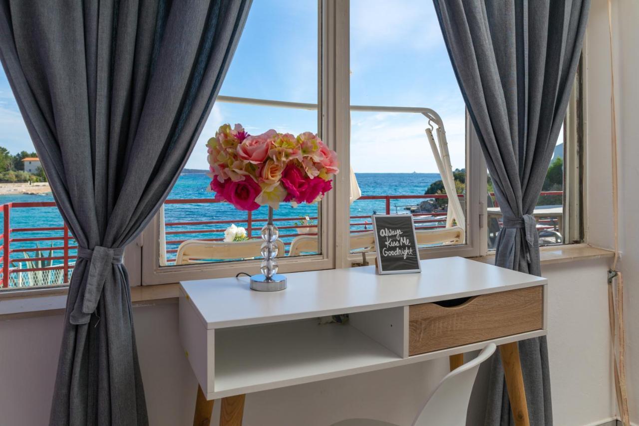 Apartments Villa Zrinka - Last Season Ever! 罗戈兹尼察 外观 照片