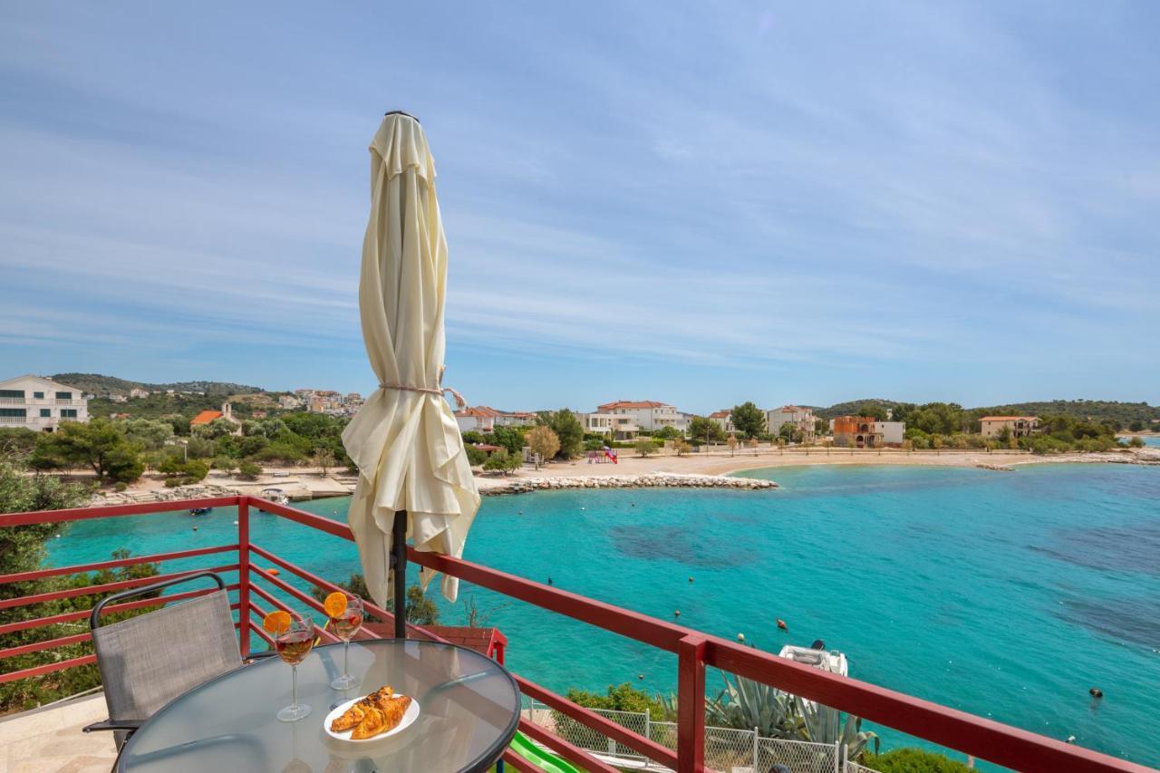 Apartments Villa Zrinka - Last Season Ever! 罗戈兹尼察 外观 照片