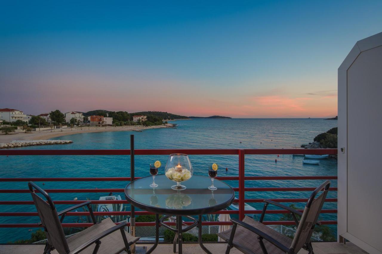 Apartments Villa Zrinka - Last Season Ever! 罗戈兹尼察 外观 照片